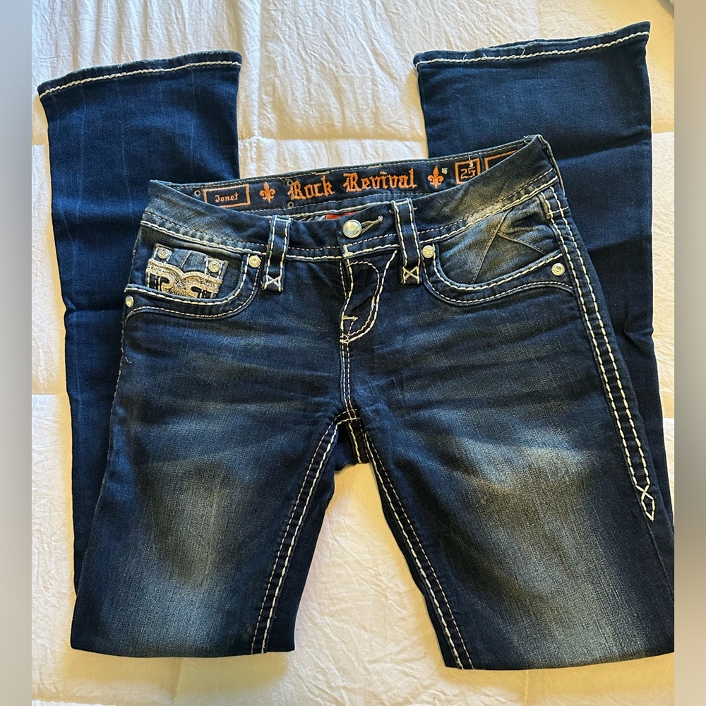 Rock Revival 🤩👖’s